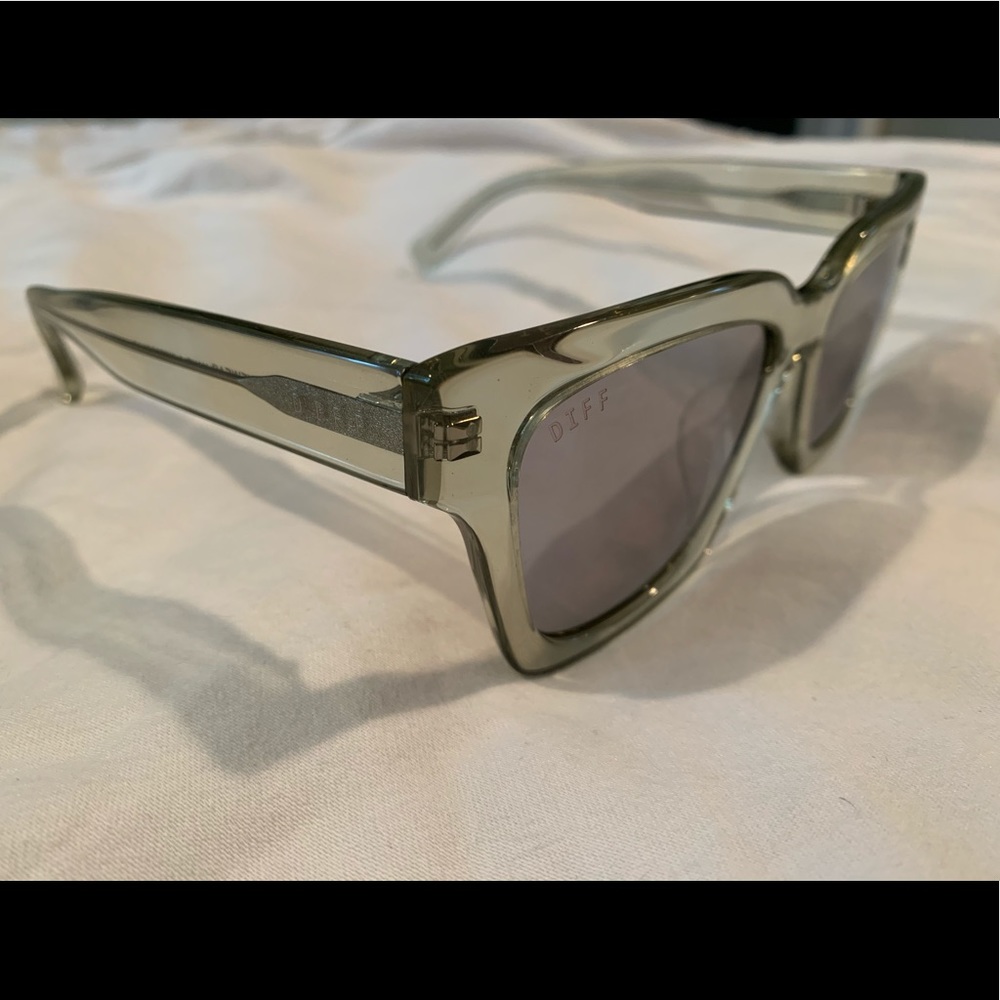 DIFF Bella Sunglasses